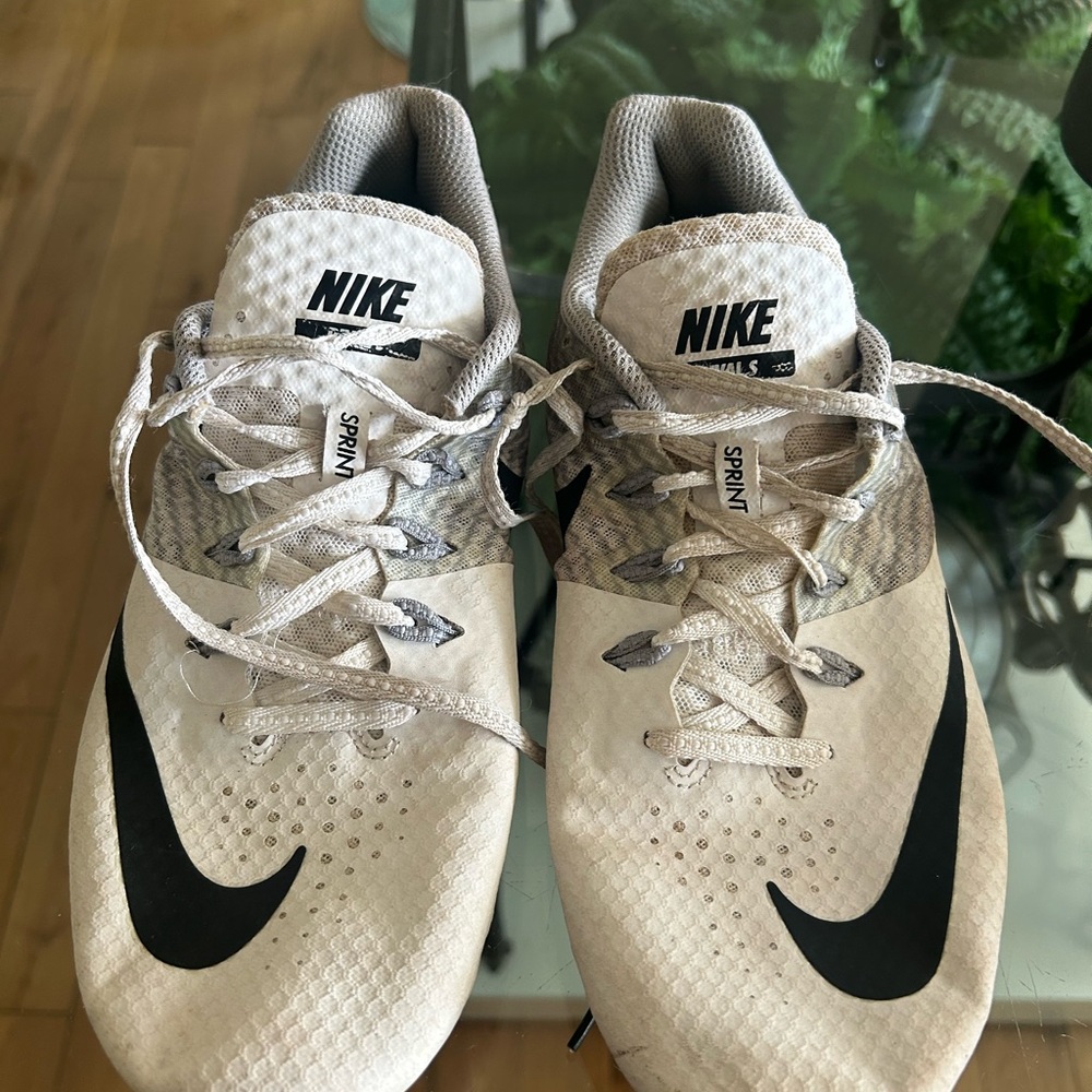 Nike Rival Sprint Spike size 9